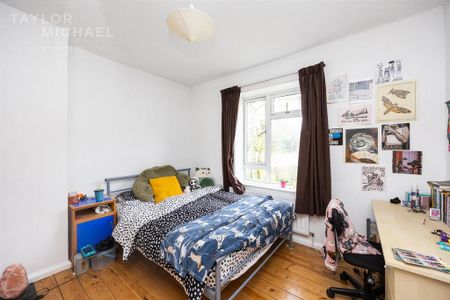 6 bedroom house to rent - Photo 5