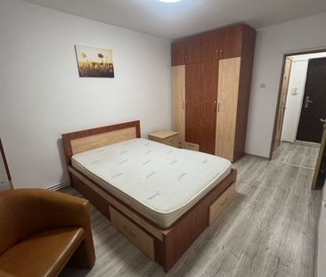 Garsonieră închiriat, etaj 3/4, Zona Bartolomeu , str. Molnar Janos - Photo 3
