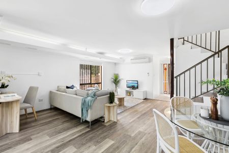 9/12 Eric Road, Artarmon NSW 2064 - Townhouse For Rent | Domain - Photo 3