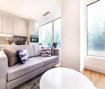 Studio to rent - Photo 1