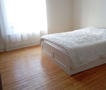 Location Appartement 4 pièces 116m² - Photo 4