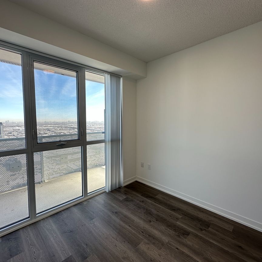 For Lease - 8 Interchange Way Unit# 4007, Vaughan, Ontario - Photo 1