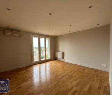 Location Appartement 4 pièces 72m² SORGUES 84700 - Photo 3