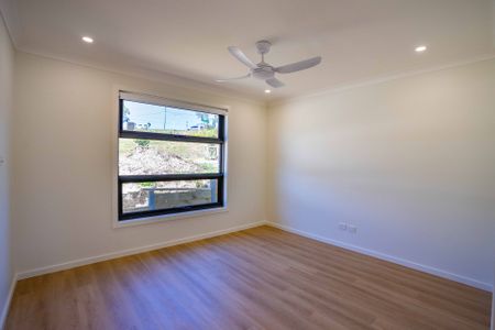 Brand New, Never Lived in 4 Bedroom Home - Photo 5