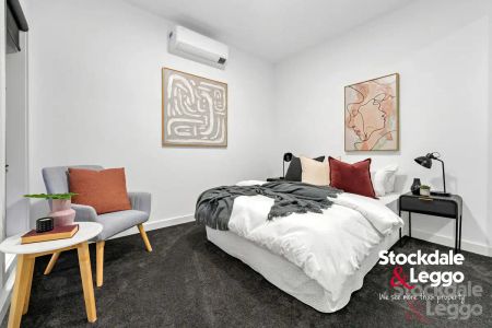 “Near New 3 Bedroom Home in Prime Glenroy Location” - Photo 3