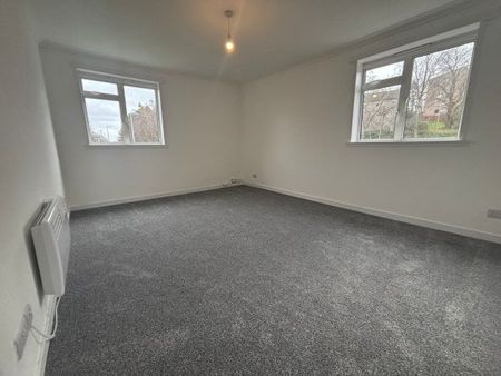 Charleston Drive, Dundee - Photo 3