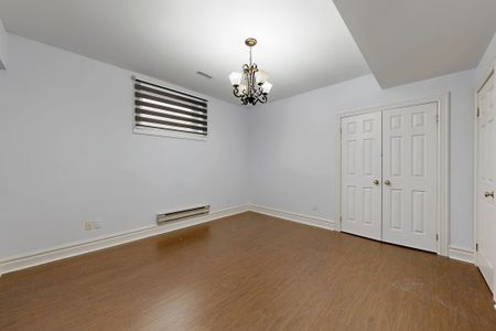For Lease - 176 Elmwood Avenue Unit# Basement, Toronto, Ontario - Photo 4