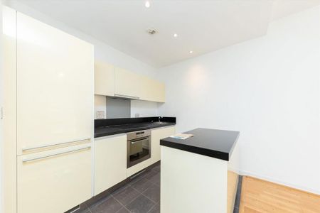 1 bedroom flat to rent - Photo 5
