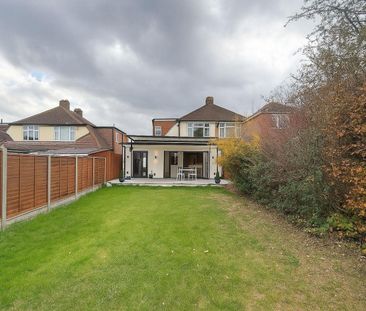 5 bedroom House To Let Total Size: 1497 SQ FT - Photo 3