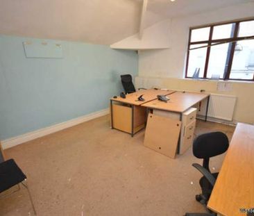 1 bedroom property to rent in Cheadle - Photo 3