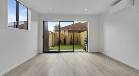 2 BEDS / 2.5 BATHS / AVAILABLE FROM 24th JULY - Photo 5