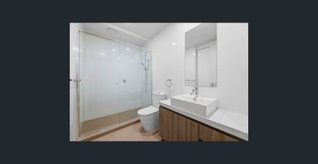 CHIC GROUND FLOOR LIVING IN ORMOND - Photo 3