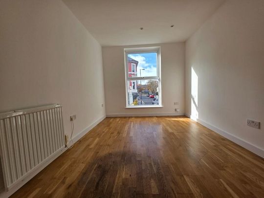 1 bedroom flat to rent - Photo 1