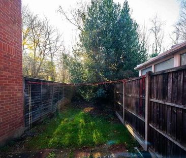 Hedgerley Court, Goldsworth, GU21 - Photo 3