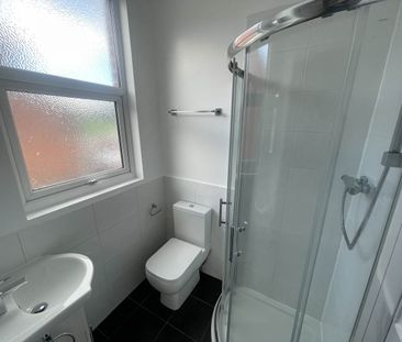 Haddon Road (room 2), Burley, Leeds - Photo 3