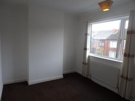 2 bedroom terraced house to rent - Photo 3