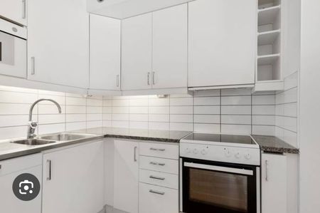 Heklagatan, Kista - Photo 2