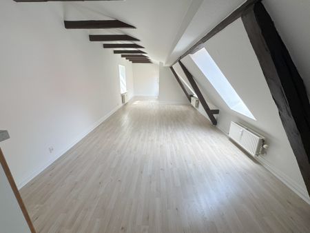 Hyggelig 3-værelses lejlighed med altan i Aalborg midtby - Photo 2