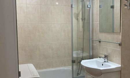 mazowieckie, Warszawa, Mokotów, Aleja Niepodległości - Photo 5