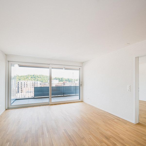 Moderne 2.5-Zimmer-Wohnung im Herzen von Neuhausen! - Photo 1