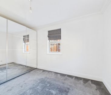 2 bedroom semi-detached house to rent - Photo 2