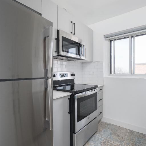 2 CH - 1 SDB - Montréal - $1,800 /mo - Photo 1