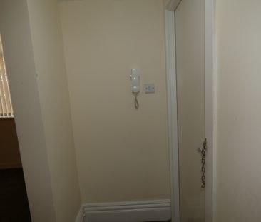 Park Road flat 2 - Photo 6