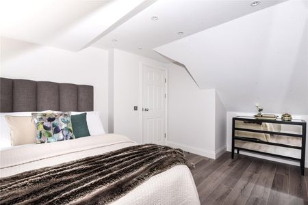 Manning House, Gloucester Road, Teddington, TW11 - Photo 4