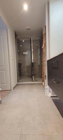 Location Appartement 2 pièces Meublé 44m² ISSY LES MOULINEAUX 92130 - Photo 2