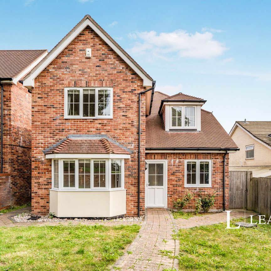 4 bedroom detached to rent Driftwood Drive, Fareham, PO14 - Photo 1