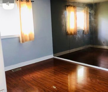 For Lease - 45 Summerside Crescent, Toronto, Ontario - Photo 5