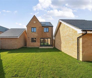 3 bedroom detached house to rent - Photo 3