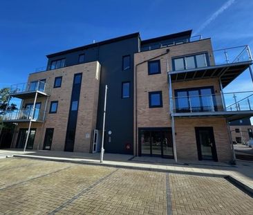 2 bedroom flat to rent - Photo 5