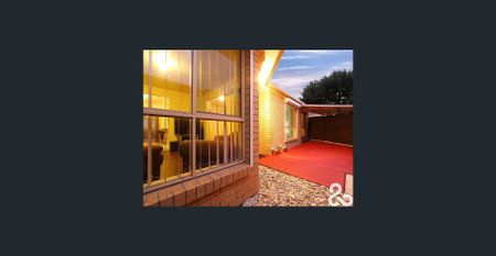 DON'T MISS OUT ON DUNDEE! - Photo 2