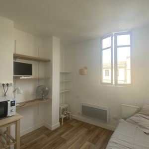 STUDIO MEUBLÉ - BORDEAUX PEY-BERLAND - Photo 2