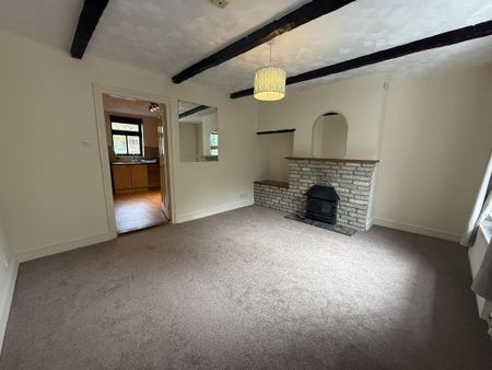 2 bedroom terraced house to rent - Photo 2