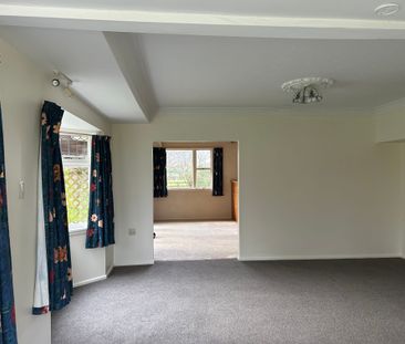 3 Bedroom Home available now - Photo 4