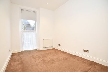 Victoria Avenue - Photo 3