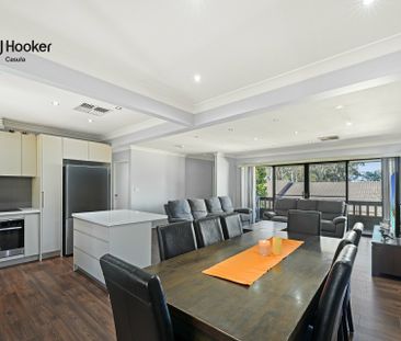 Spacious 3-Bedroom Unit - Photo 1