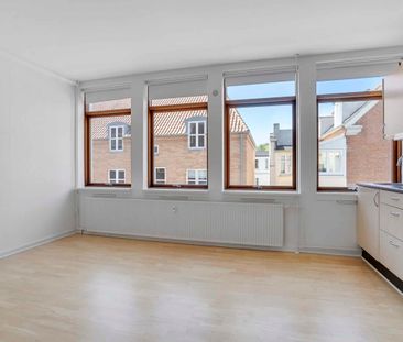 Lille, hyggelig 1-værelses lejlighed - Foto 5