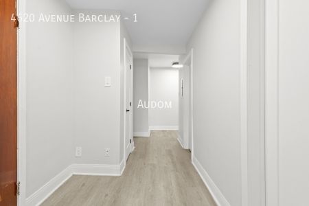 4620 Avenue Barclay - 1 - Photo 5