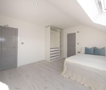 6 bedroom house to rent - Photo 2