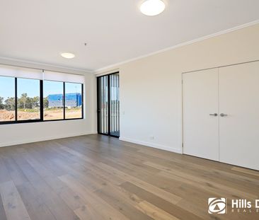 219/8 Roland Street, 2155, Rouse Hill Nsw - Photo 3