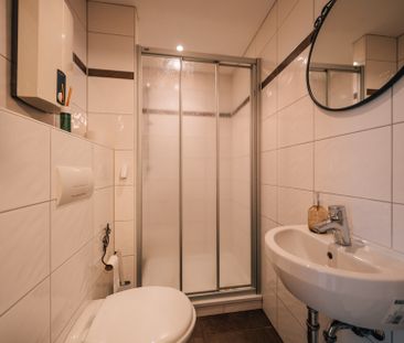 Traumhafte 2-Zimmer-Wohnung im Hochparterre zu vermieten – ideal fü... - Foto 1