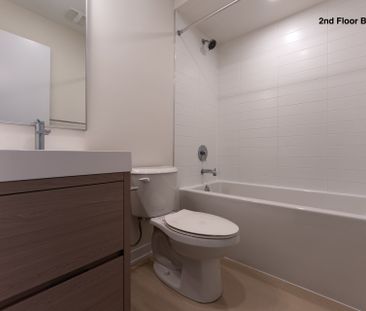 For Lease - 18 Grn Grdns Boulevard, Toronto, Ontario - Photo 4