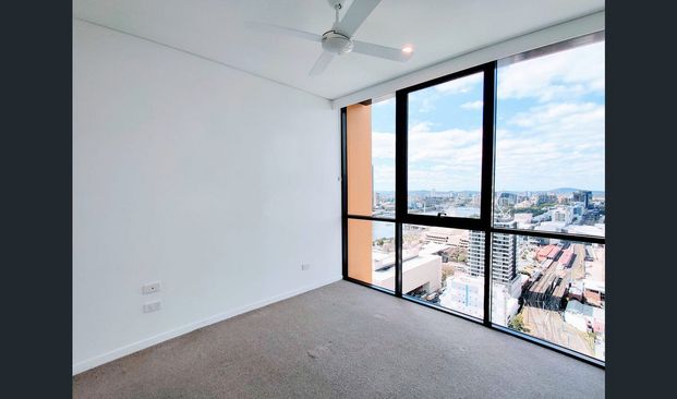 19, Hope Street, QLD, South Brisbane - Photo 1