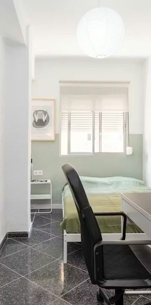 Calle Mirarosas, Málaga, Andalusia 29011 - Foto 1