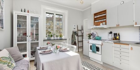 Södra Bangårdsgatan, Eskilstuna - Photo 2