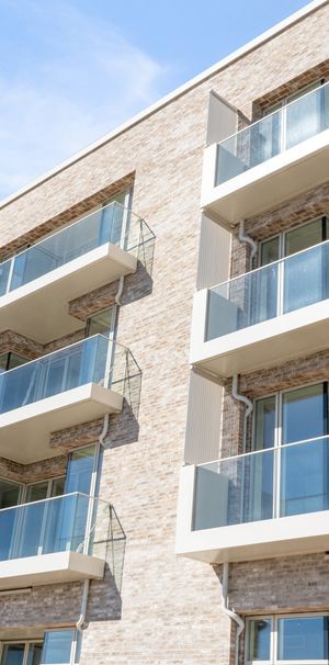 LEJEBOLIGER MED FLOT LYSINDFALD OG LÆKRE KVALITETSMATERIALER - Photo 1