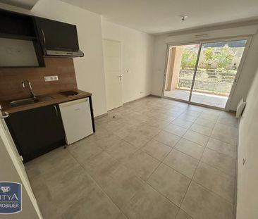 Location Appartement 2 pièces LA CRAU 83260 - Photo 3